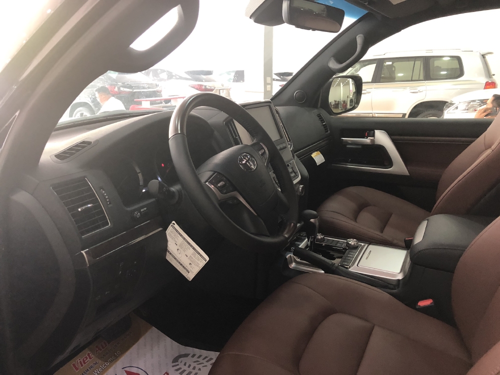 Bán Toyota Land Cruiser 5.7L 2019 bản xuất Mỹ