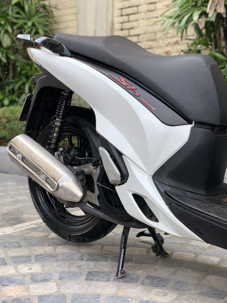 Cần bán SH Việt 125 Full nhập cuối 2014 màu trắng- Biển đẹp