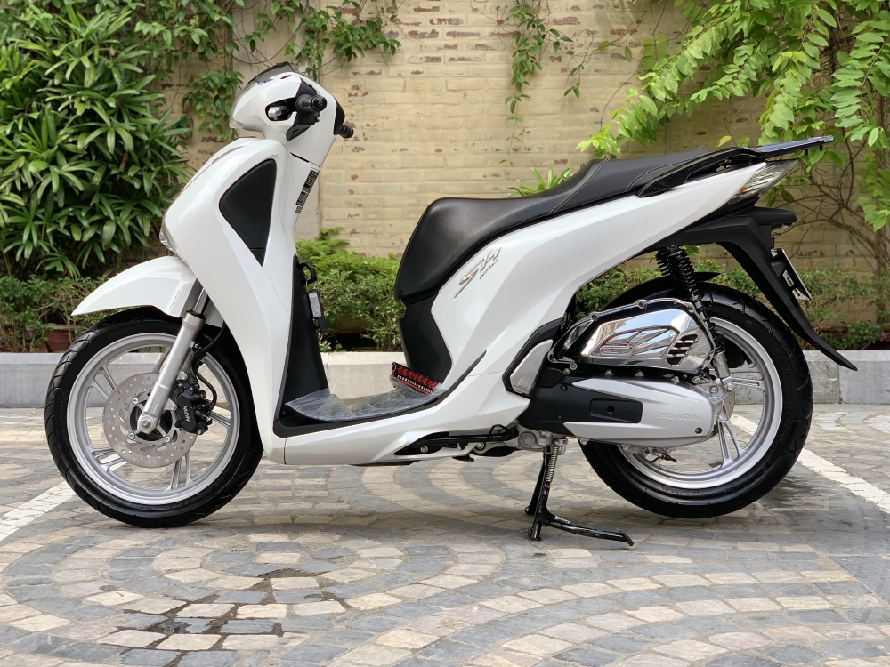 Cần Bán SH Việt 125 CBS cuối 2017 màu Trắng cực đẹp