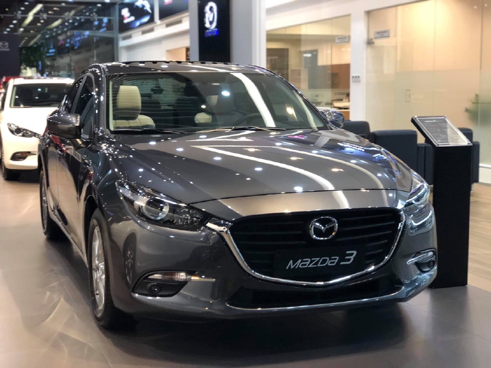 MAZDA 3 ƯU ĐÃI LỚN HÔM NAY,TRẢ TRƯỚC 220 TRIỆU VÀ NHẬN XE NAGY,LH: 0909514137