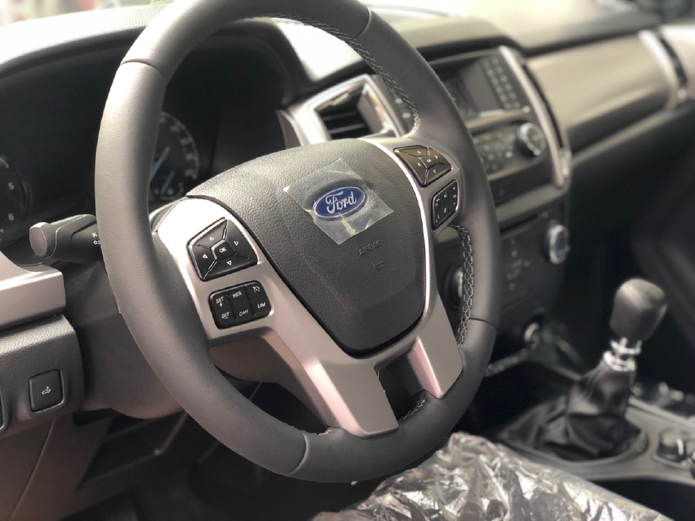 	Ford Ranger XLT 2019 – Ưu Đãi Tốt Trong Tháng 10