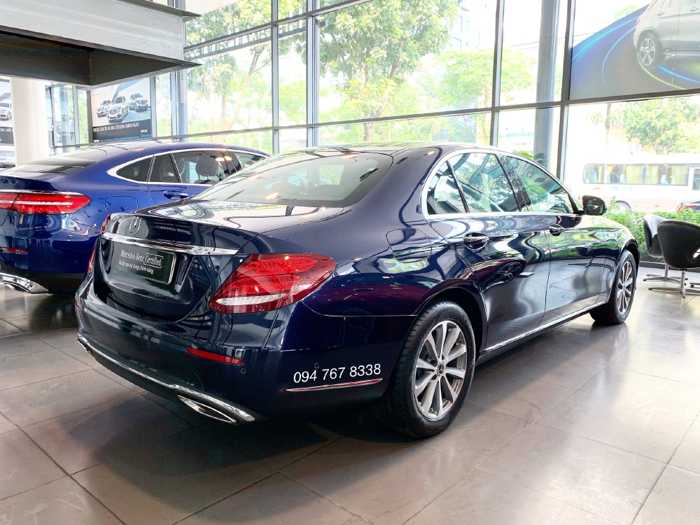 Bán Mercedes E200 sx 2019 màu Xanh giá tốt - Xe đã qua sử dụng chính hãng