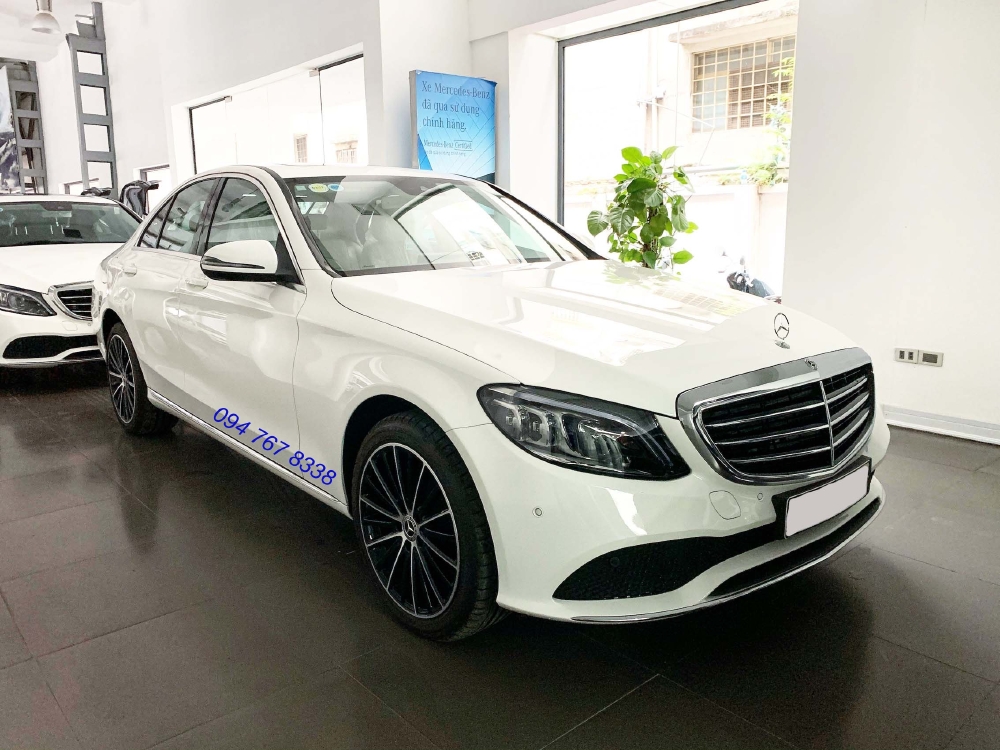 Bán Mercedes C200 Exclusive 2019 Cũ màu Trắng Biển đẹp Giá cực tốt