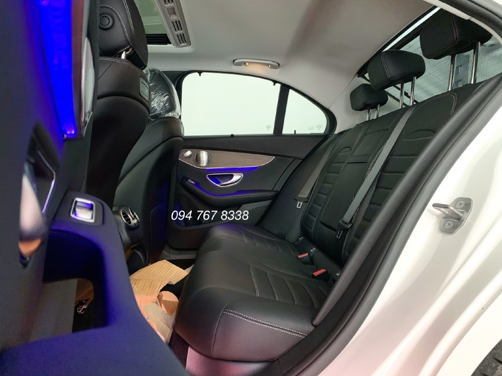 Bán Mercedes C200 Exclusive 2019 Cũ màu Trắng Biển đẹp Giá cực tốt