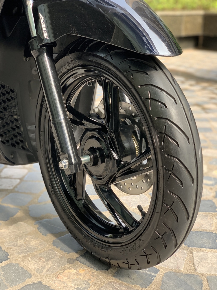 Cần bán SH Việt 150 ABS cuối 2018 màu Đen như mới