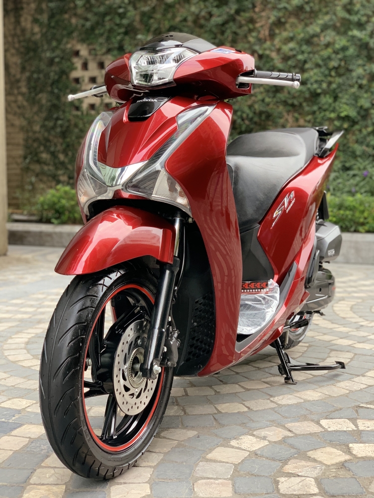 Cần bán SH Việt 150 ABS cuối 2017 màu Đỏ biển Vip