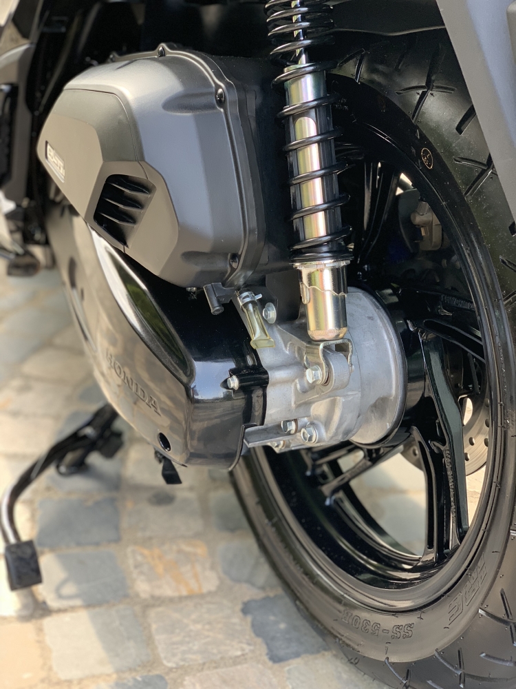 Cần bán SH Việt 150 ABS cuối 2018 màu Đen như mới