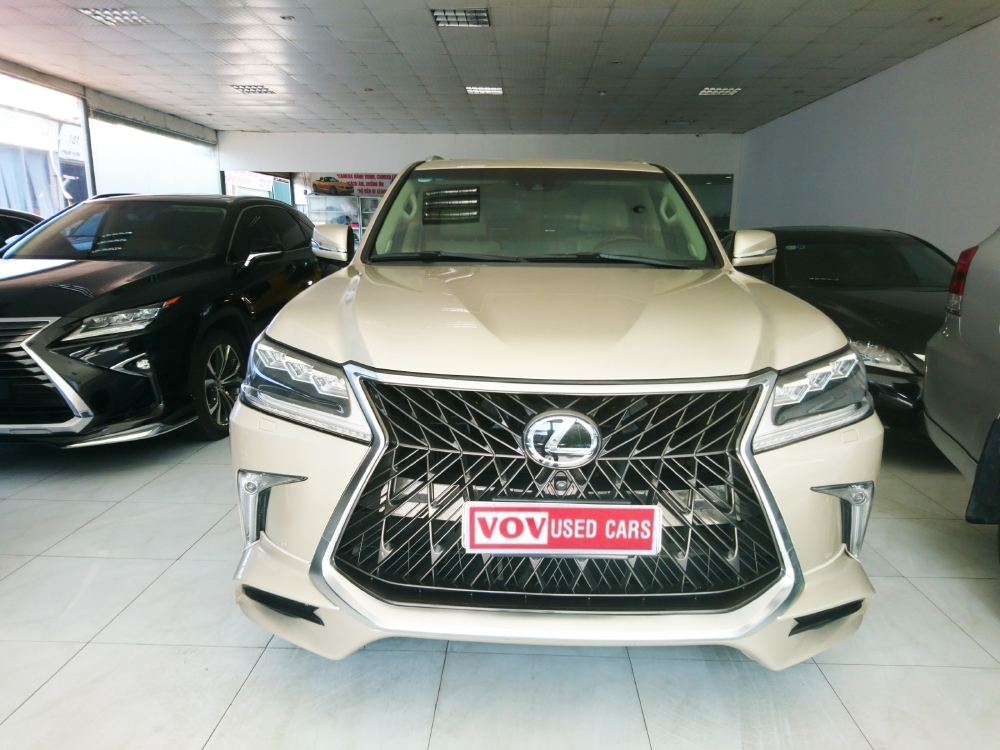 Lexus LX 570 2016 bản xuất mỹ