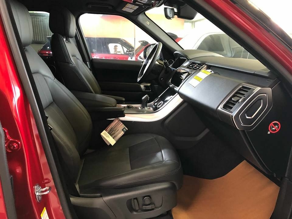 Bán Range Rover HSE Sport Supercharged V6 3.0L model 2019