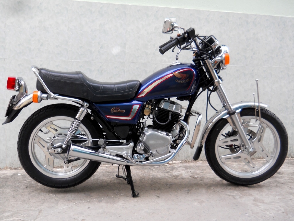 Bán xe LA250 CUSTOM nguyên thủy, máy nguyên zin cực đẹp, cực mạnh nổ cực êm giá 86tr