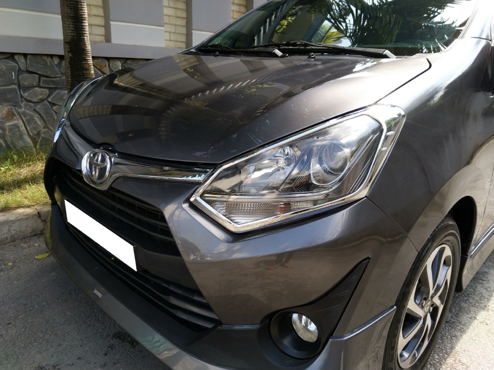 Gia đình cần bán xe Wigo 2019