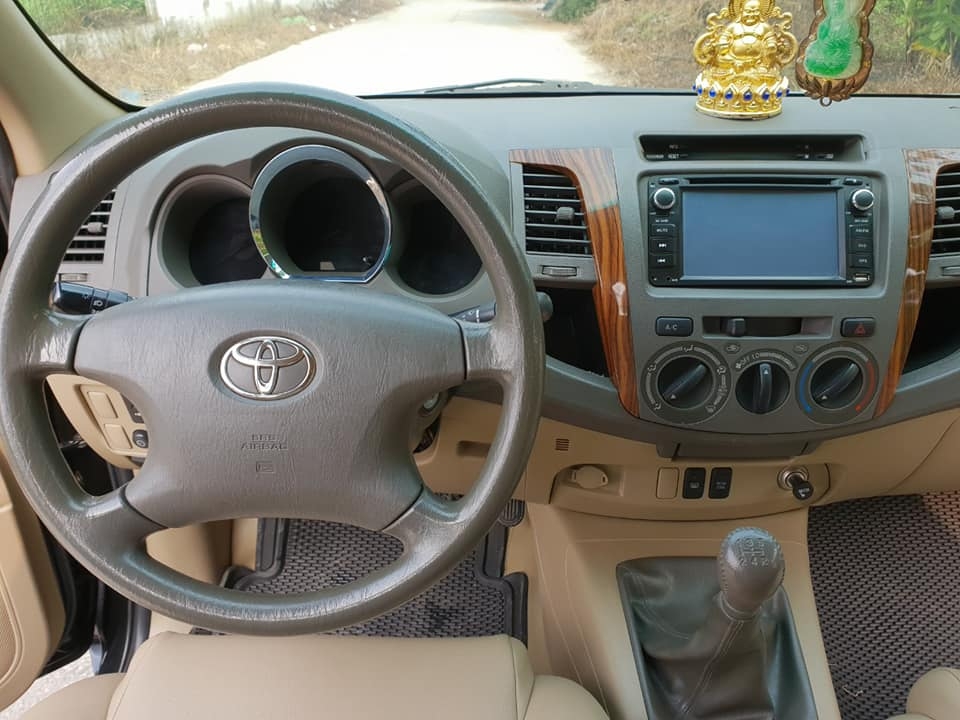 Cần bán xe Toyota Fortuner 2.5MT