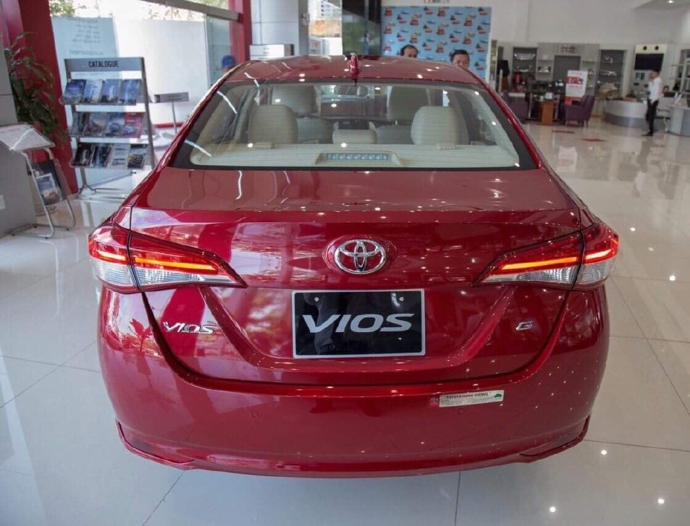 Toyota Vios  chỉ cần 120 triệu đồng lấy xe