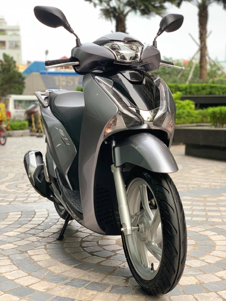 Cần bán SH Việt 150 CBS 5/2019 chạy 1000km như mới