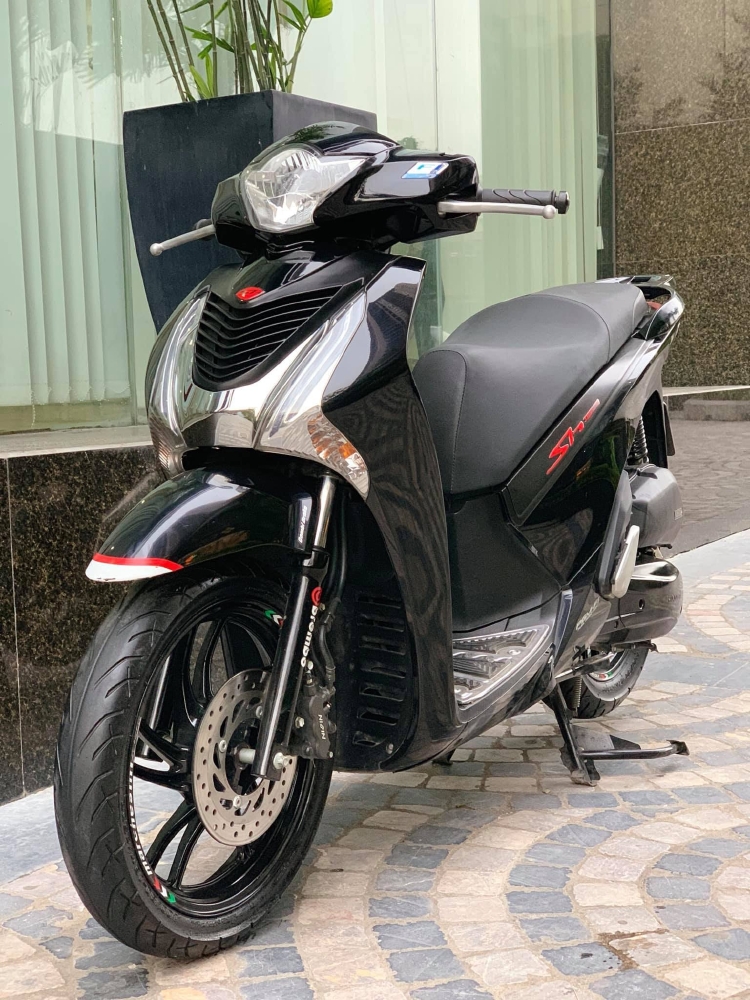 Cần bán SH Việt 125 khoá Smartkey 2016 màu Đen - BiểnVip
