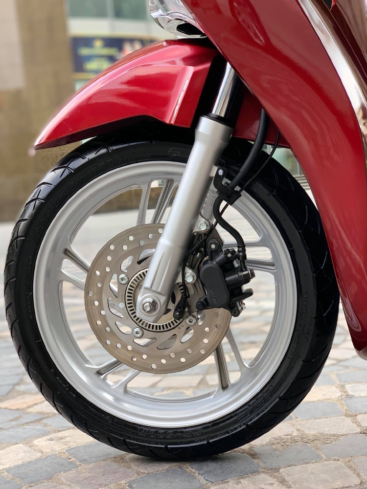 Cần bán SH Việt 150 ABS 2019 màu Đỏ quá đẹp