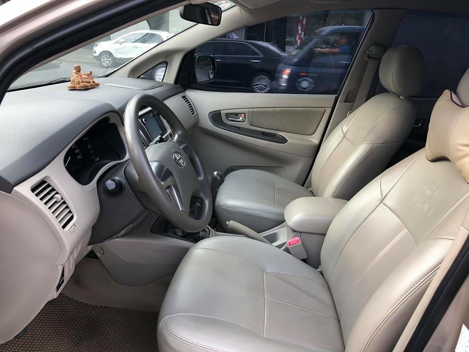 Bán Toyota Innova 2015