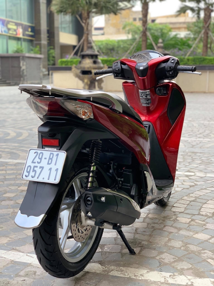 Cần bán SH Việt 150 ABS 2019 màu Đỏ quá đẹp