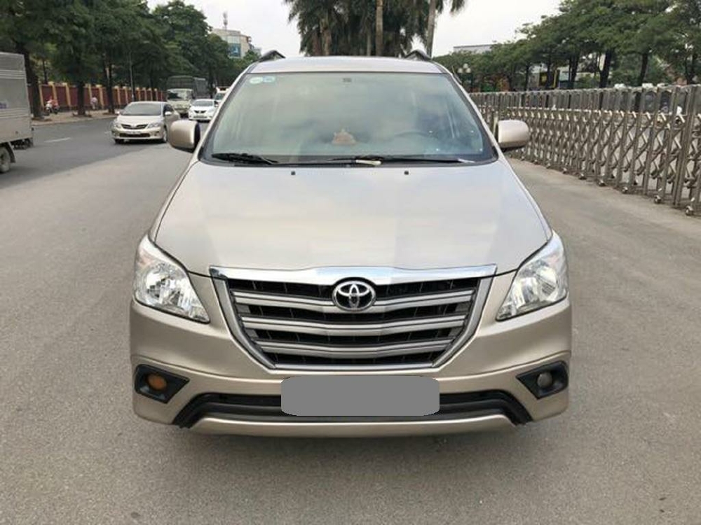 Bán Toyota Innova 2015