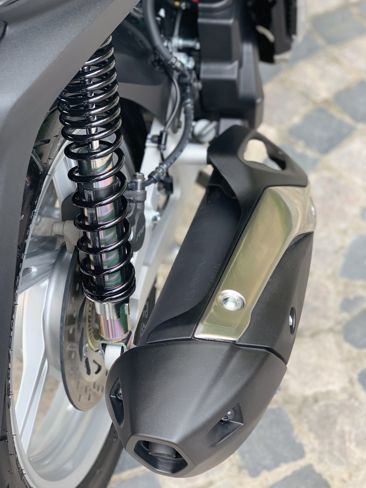 Cần bán SH Việt 150 ABS 9/2019 chạy 700km - mới tinh