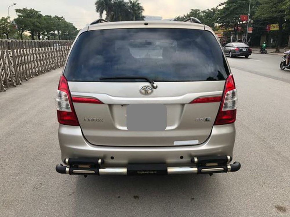 Bán Toyota Innova 2015