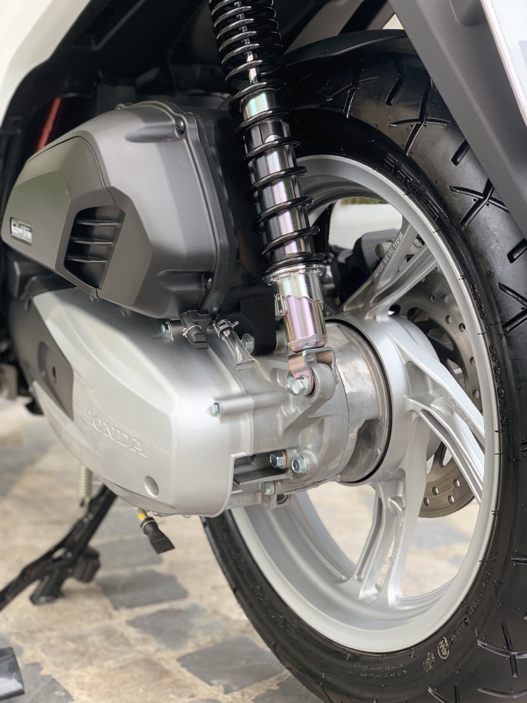 Cần bán SH Việt 150 ABS 9/2019 chạy 700km - mới tinh