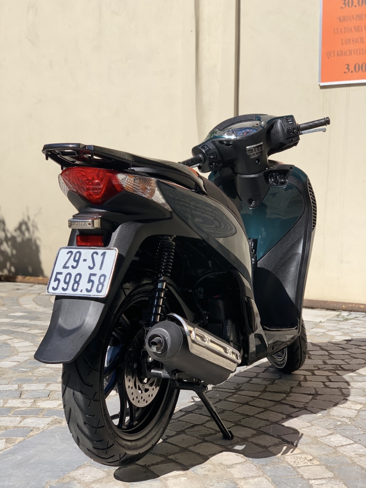 Cần bán SH Việt 150 Full nhập 2016 màu Xanh rêu biển đẹp