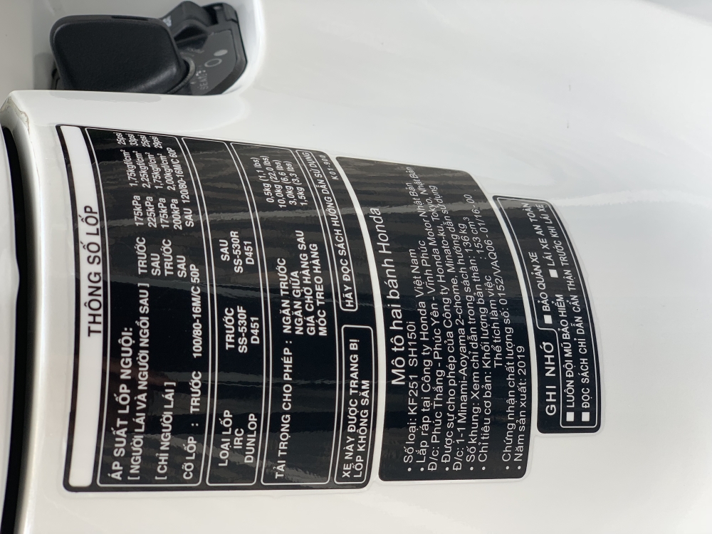 Cần bán SH Việt 150 ABS 9/2019 chạy 700km - mới tinh