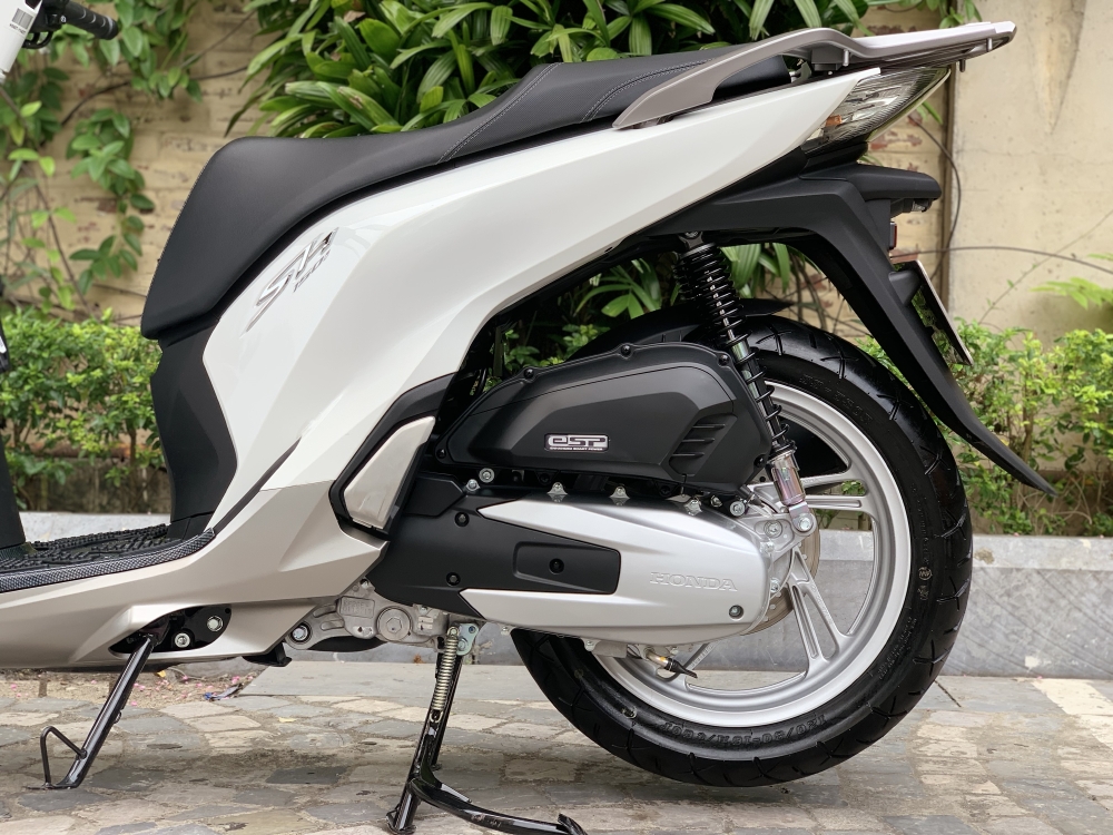 Cần bán SH Việt 150 ABS 9/2019 chạy 700km - mới tinh