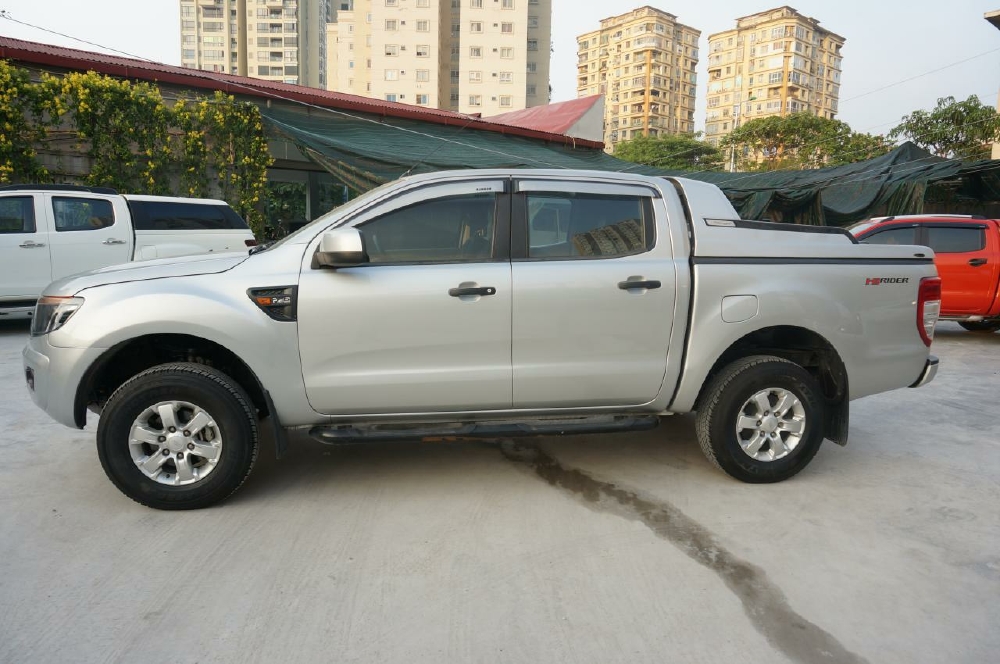 Bán nhanh xe Ford Ranger 2013