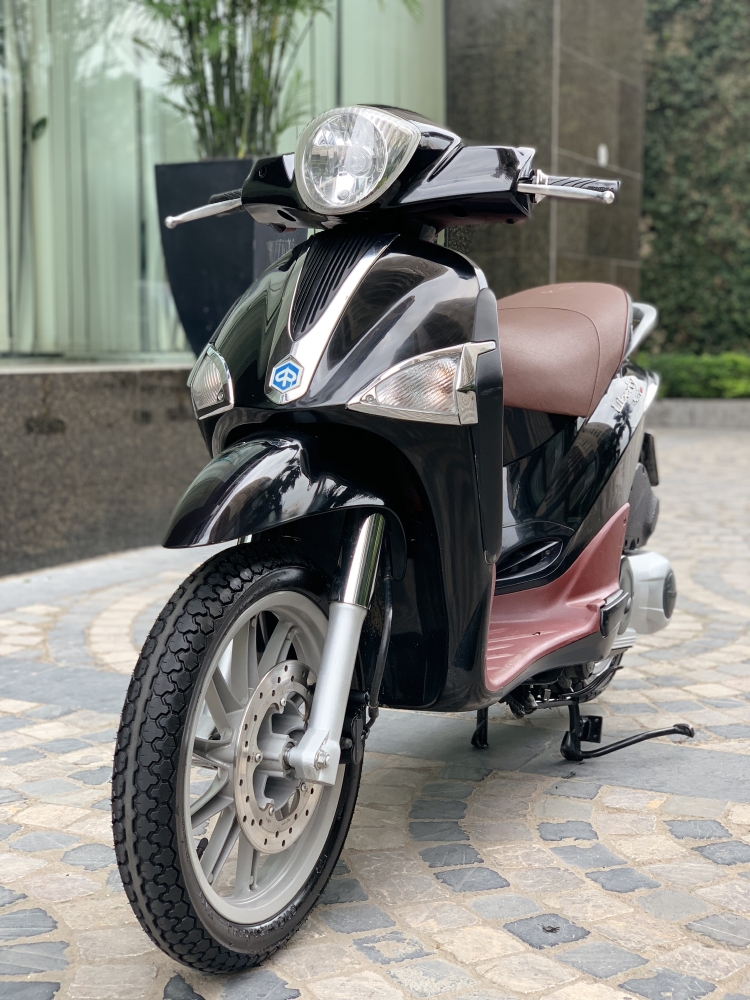 Cần bán Liberty 3Vie 2014 màu Đen quá chất