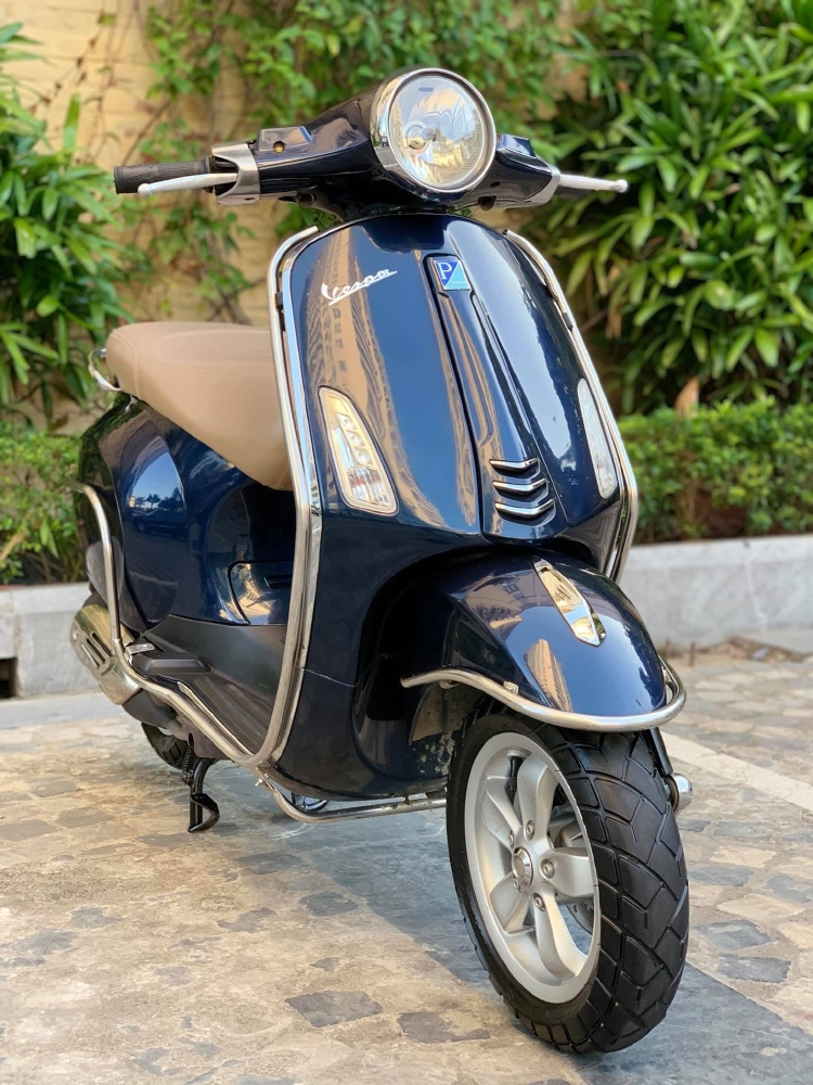 Cần bán Primavera 2014 màu xanh tím quá mới