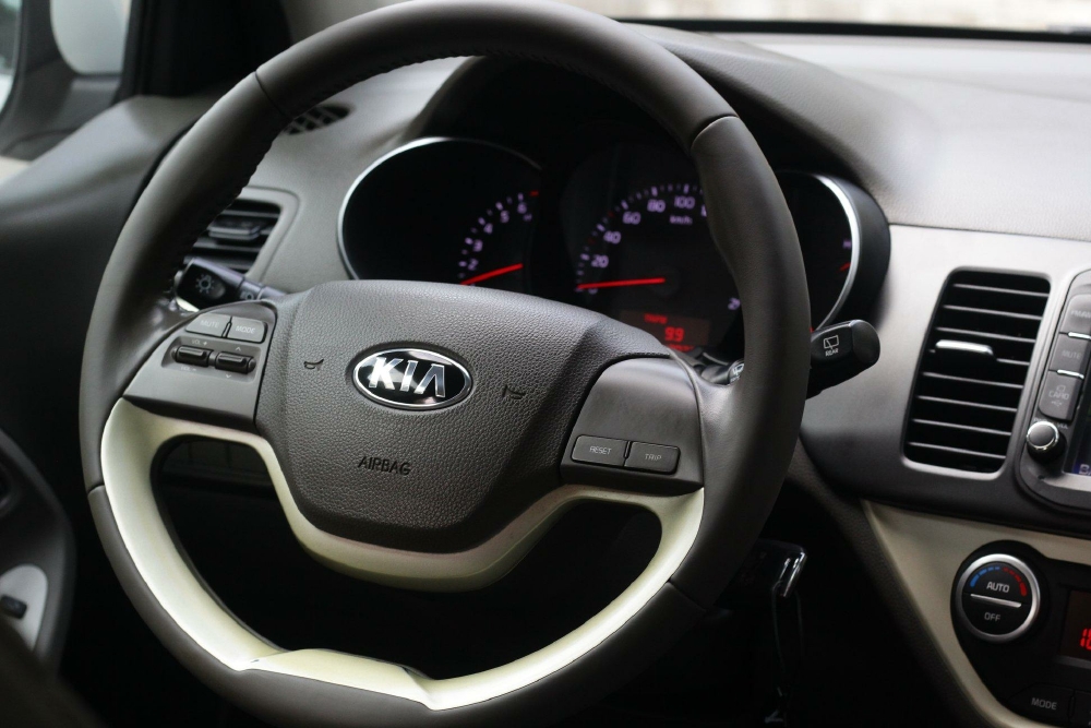 Gia đình bán Kia Morning SI 2017