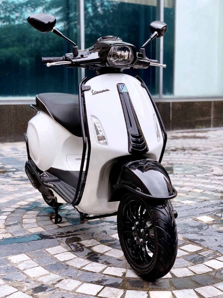 Cần bán Sprint iGet ABS 2019 bản cao cấp Trắng Sport cực chất