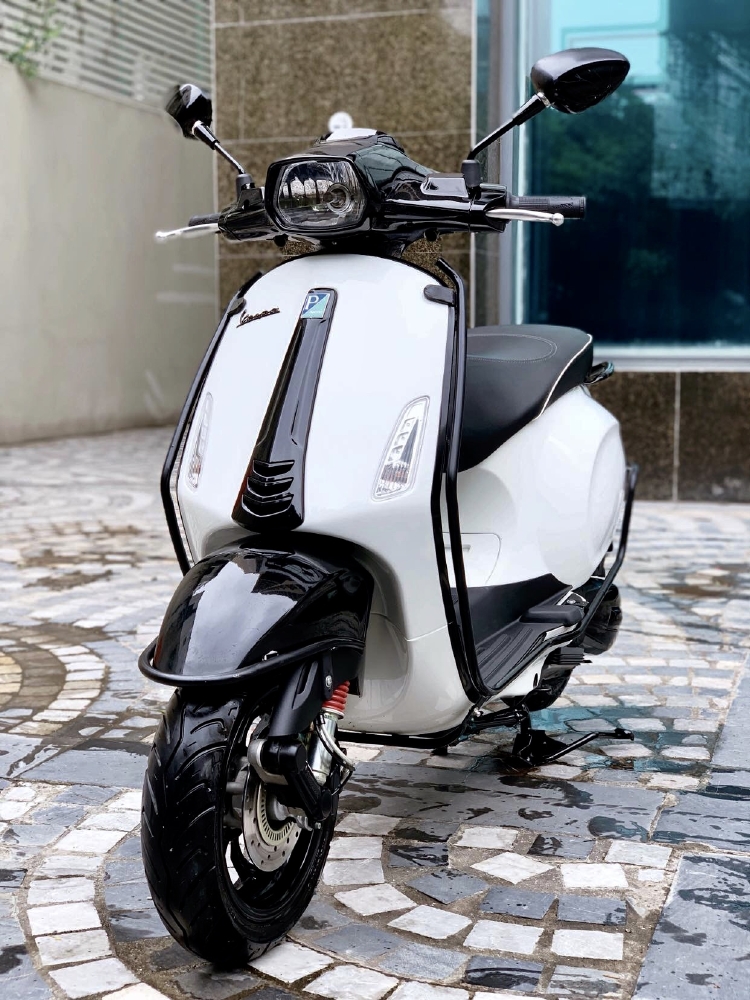 Cần bán Sprint iGet ABS 2019 bản cao cấp Trắng Sport cực chất