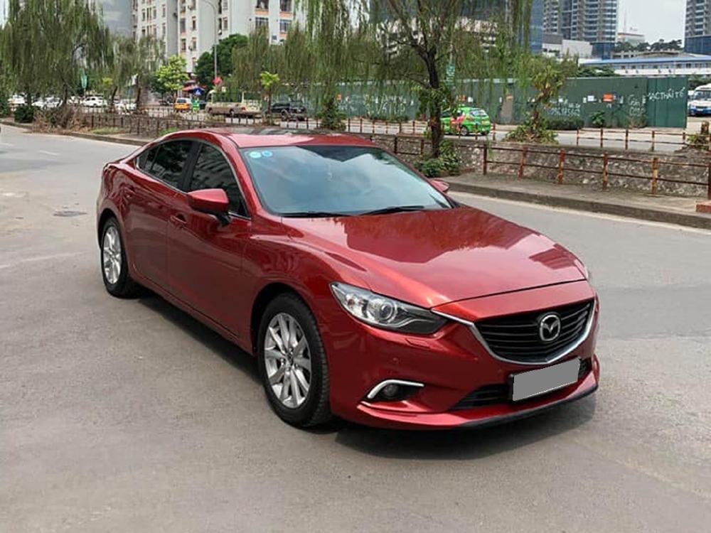 Bán Mazda 6 màu đỏ 2.0 tự động 2017 xe đi it giữ kỹ xem xe thích ngay.