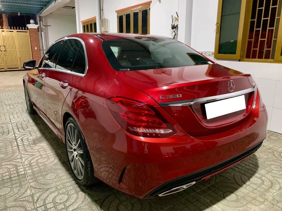 Gia đình cần bán xe C300 AMG, 2018