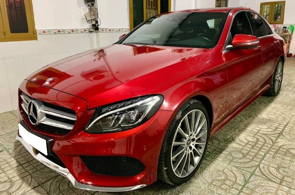 Gia đình cần bán xe C300 AMG, 2018