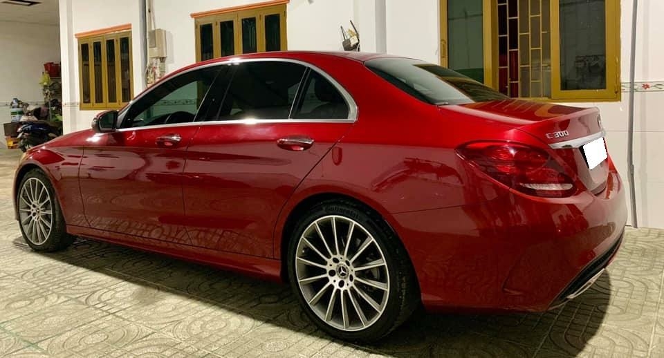 Gia đình cần bán xe C300 AMG, 2018