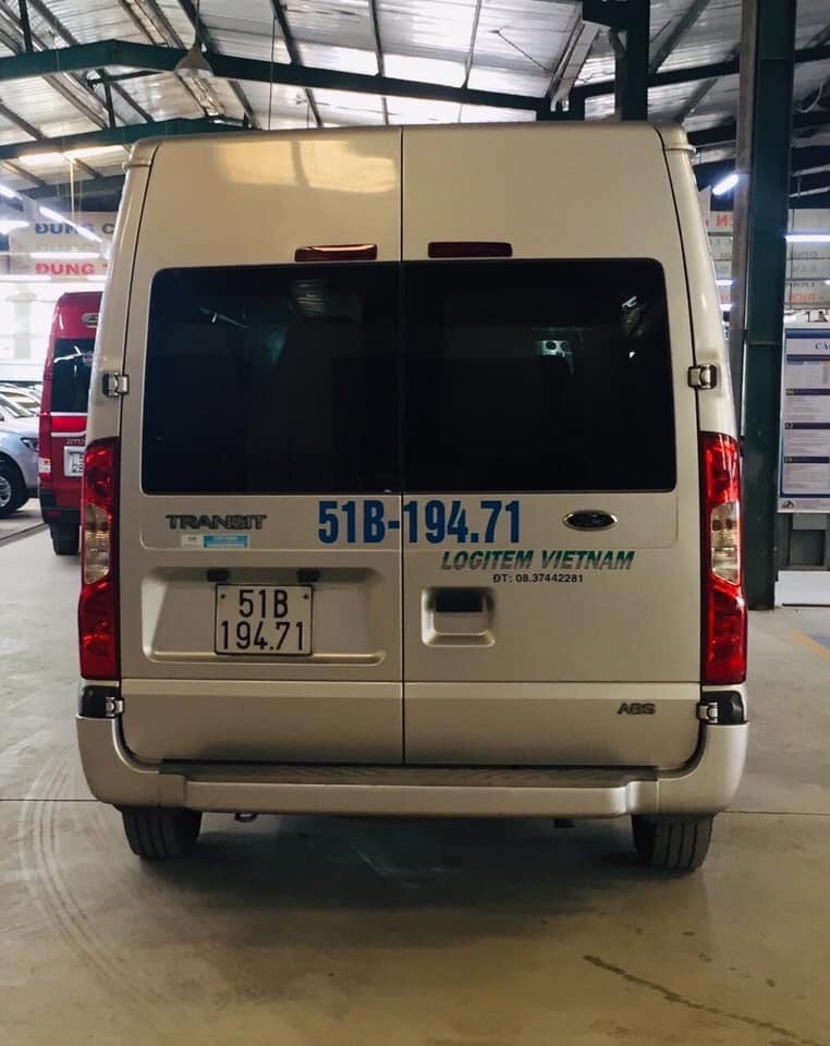 Transit sx 2016.Xe bán tại hãng Ford