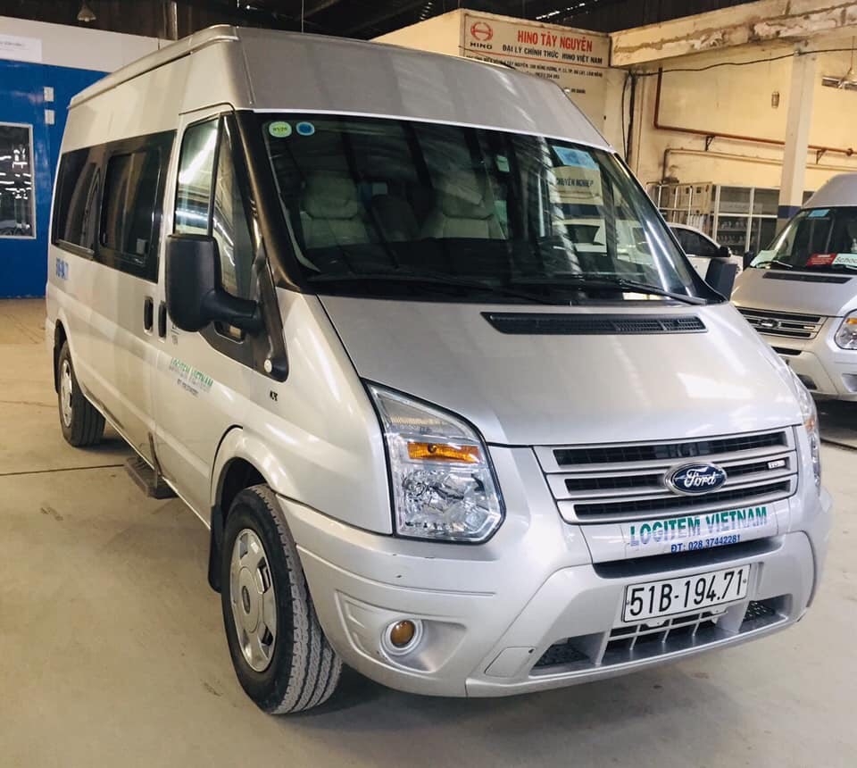 Transit sx 2016.Xe bán tại hãng Ford