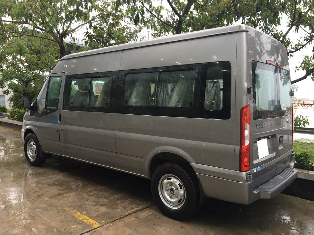 Gia đình cần bán xe Transit 2016