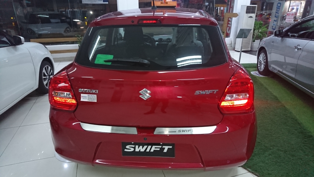 SUZUKI SWIFT 2019 GLX - NHẬP KHẨU THÁI LAN
