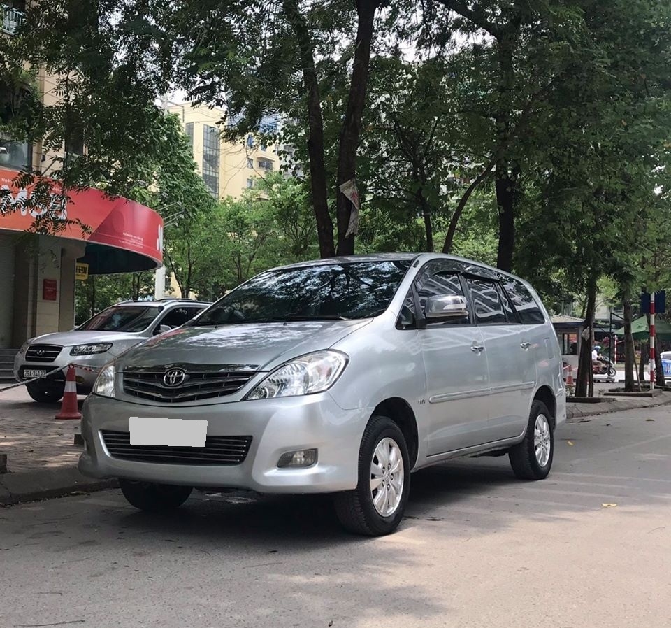 Bán Toyota  Innova V 2.0 đời 2009
