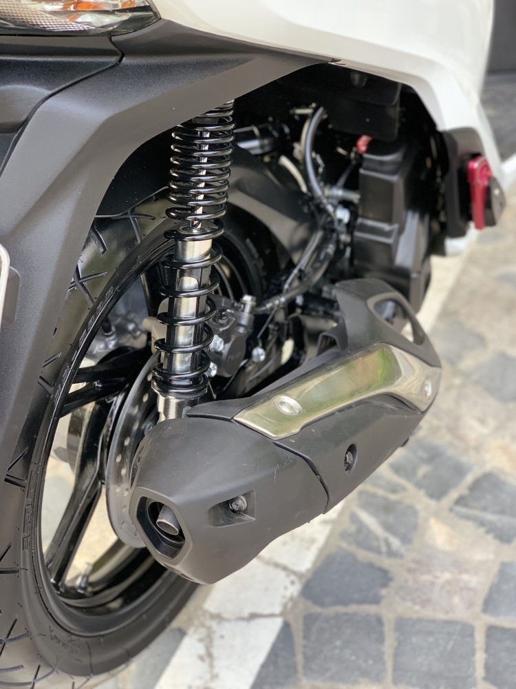 Cần bán Siêu phẩm SH Việt 150 ABS 2018 màu Trắng - Biển Vip