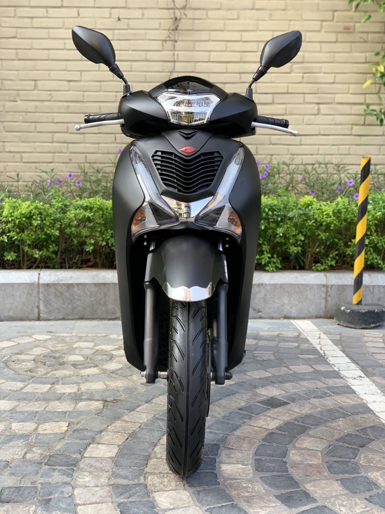 Cần bán SH Việt 150 ABS 2019 đen mờ cao cấp như mới