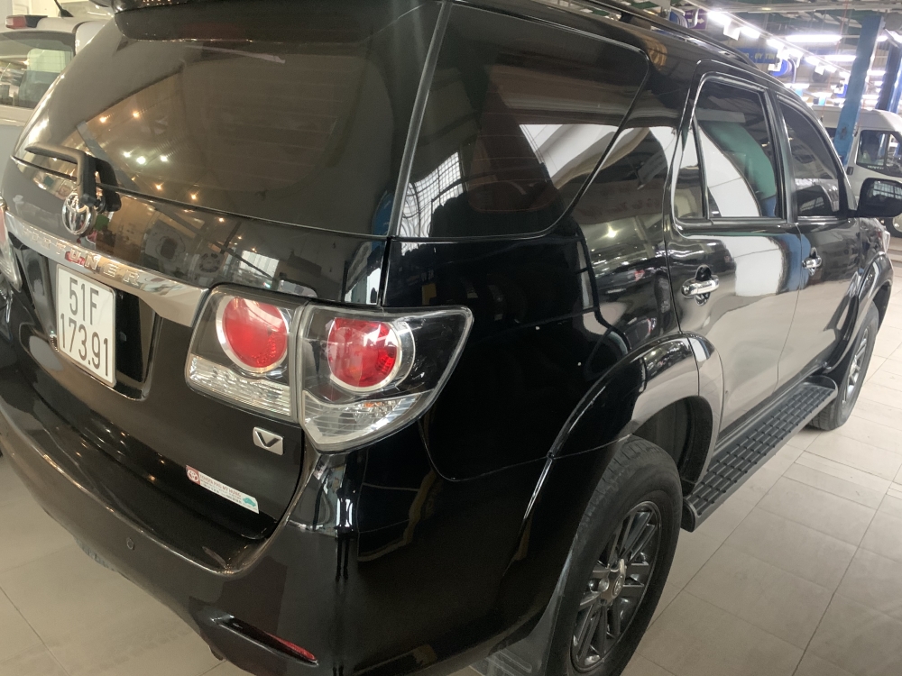 Fortuner sx 2015 AT.Xe bán tại hãng Ford