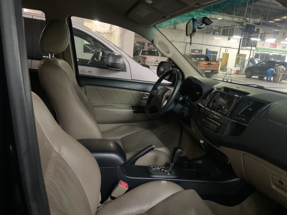 Fortuner sx 2015 AT.Xe bán tại hãng Ford