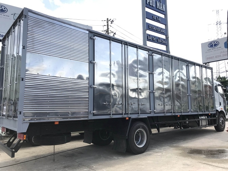 Bán nhanh xe tải 8 tấn thùng dài - Model 2019, trả trước 300 nhận xe