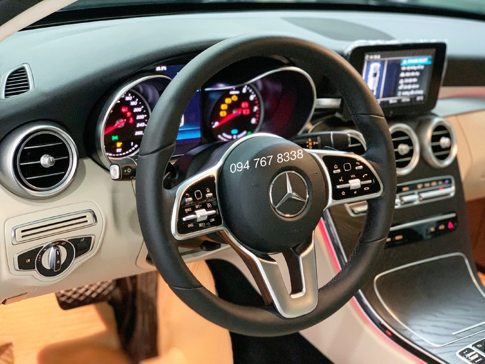 Cần bán Mercedes C200 2019 màu Xanh chính chủ biển đẹp